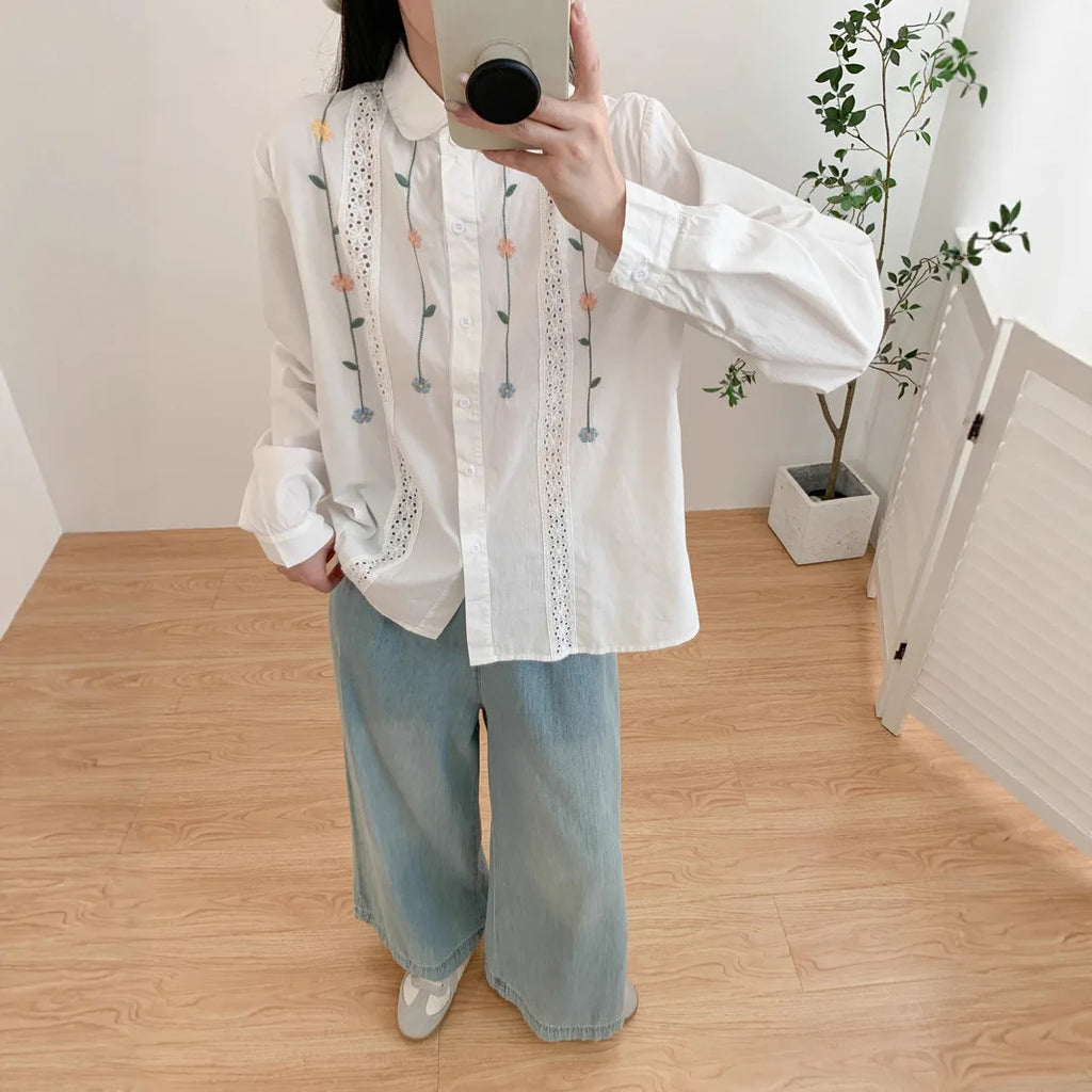 Loose Women's Long Sleeve White Shirt 2025 Autumn New Style Japanese Embroidery Flower Hollow Splicing Open Cardigan Top